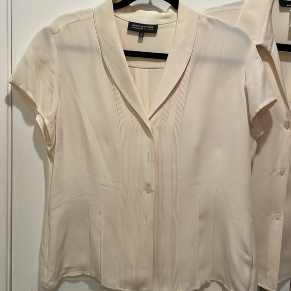 100%silk blouse - Picture 3 of 9